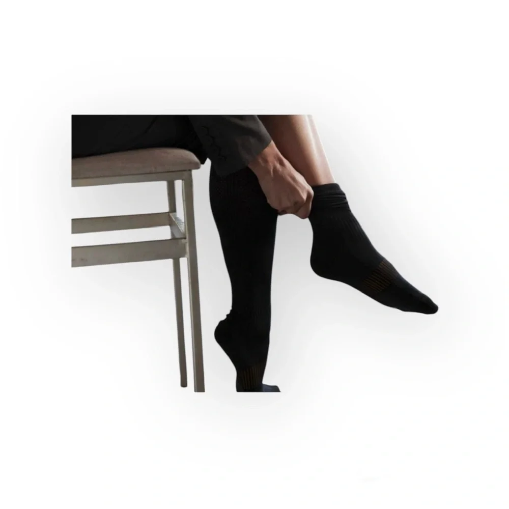 Copper Fit Energy Plus Compression Socks • Copper Infused • M 6-9 • W 7-10 NIB
